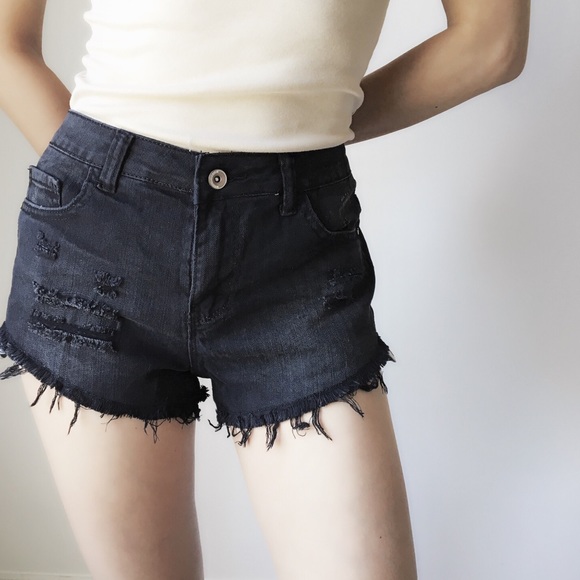BLACK DISTRESSED DENIM SHORTS - Picture 5 of 9